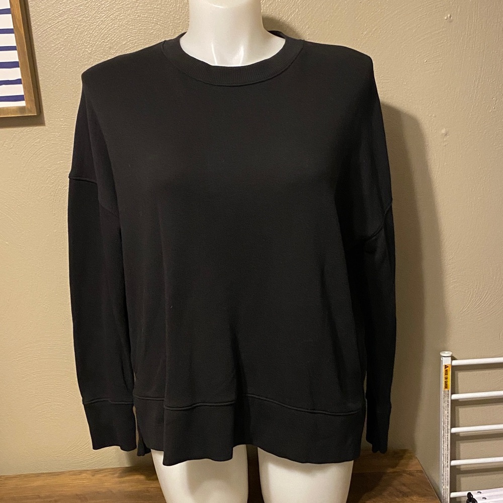 Time and Tru Black Crew Neck